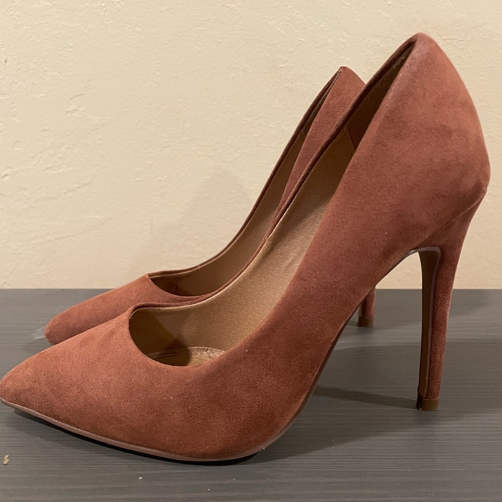Faux suede brown ASOS pumps size 5